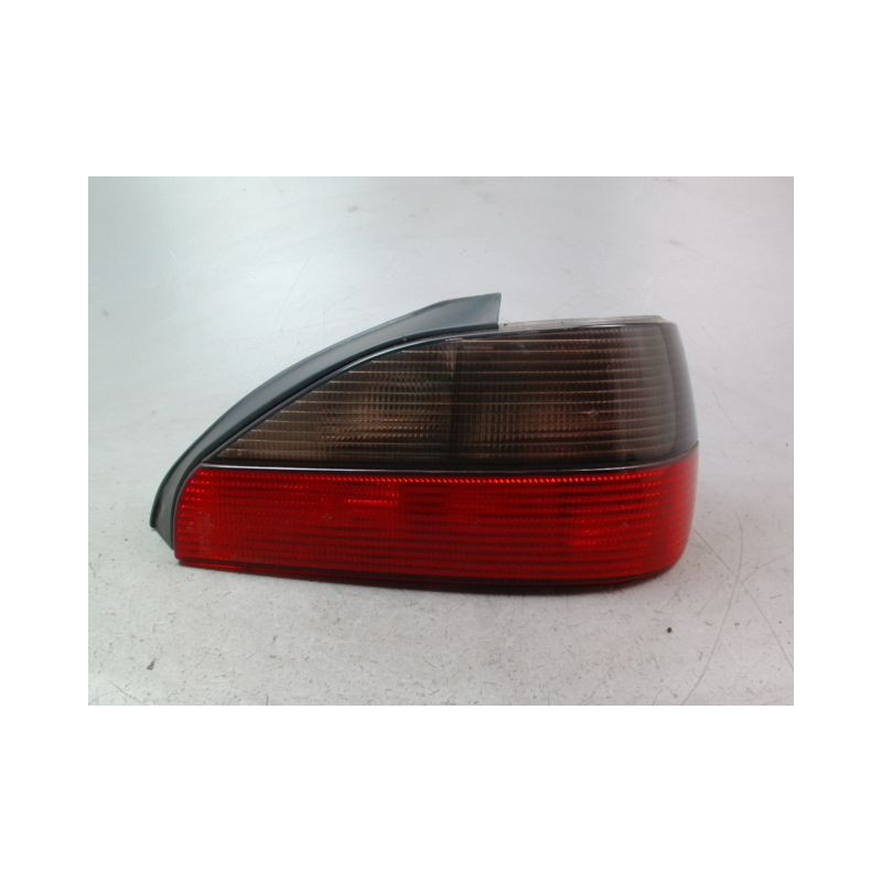 FEU ARRIERE DROIT PEUGEOT 306 BERL. Phase 2 1997-2001