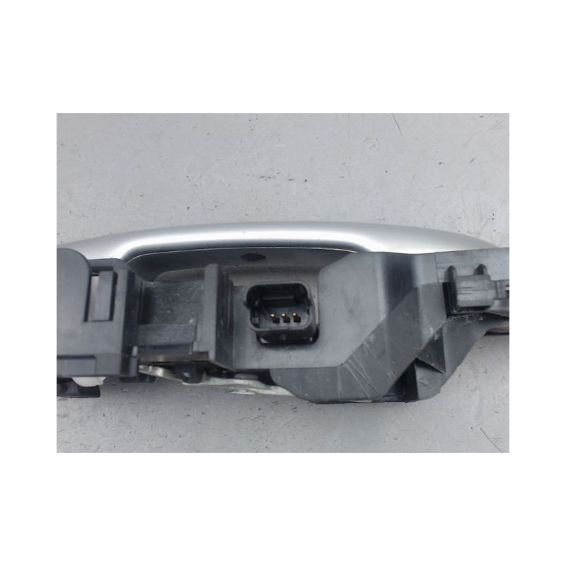 POIGNEE EXTERIEURE PORTE ARRIERE DROIT RENAULT MEGANE