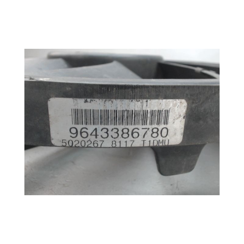 MOTEUR VENTILATEUR RADIATEUR PEUGEOT 206