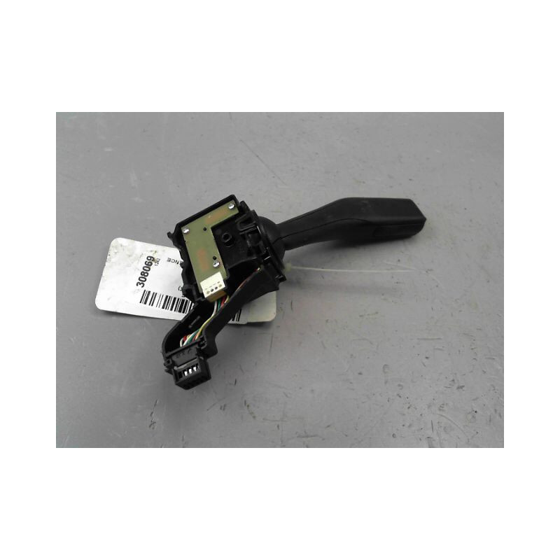 COMMANDE CLIGNOTANT VOLKSWAGEN GOLF V (1K) 2003-2008