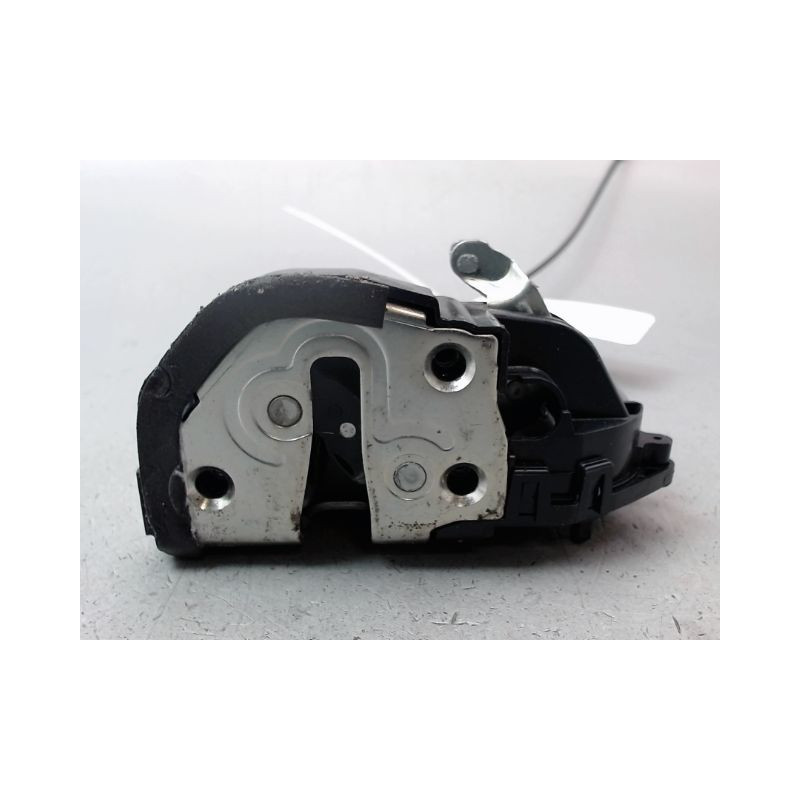 SYSTEME CONDAMNATION ARRIERE DROIT TOYOTA YARIS II Phase 2 2009-2011