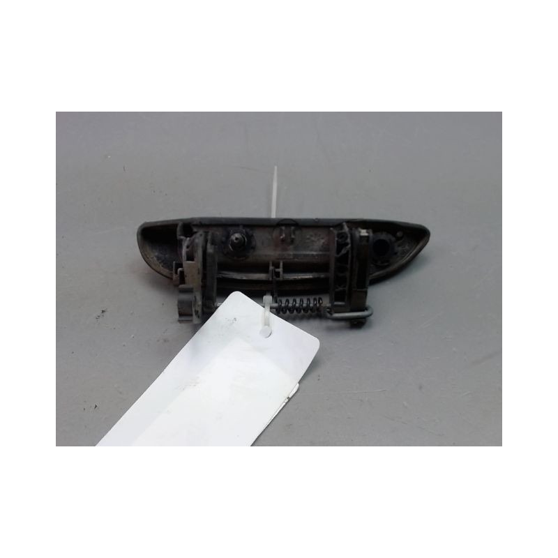 POIGNEE EXTERIEURE PORTE ARRIERE DROIT RENAULT CLIO II Phase 2 2001-2006