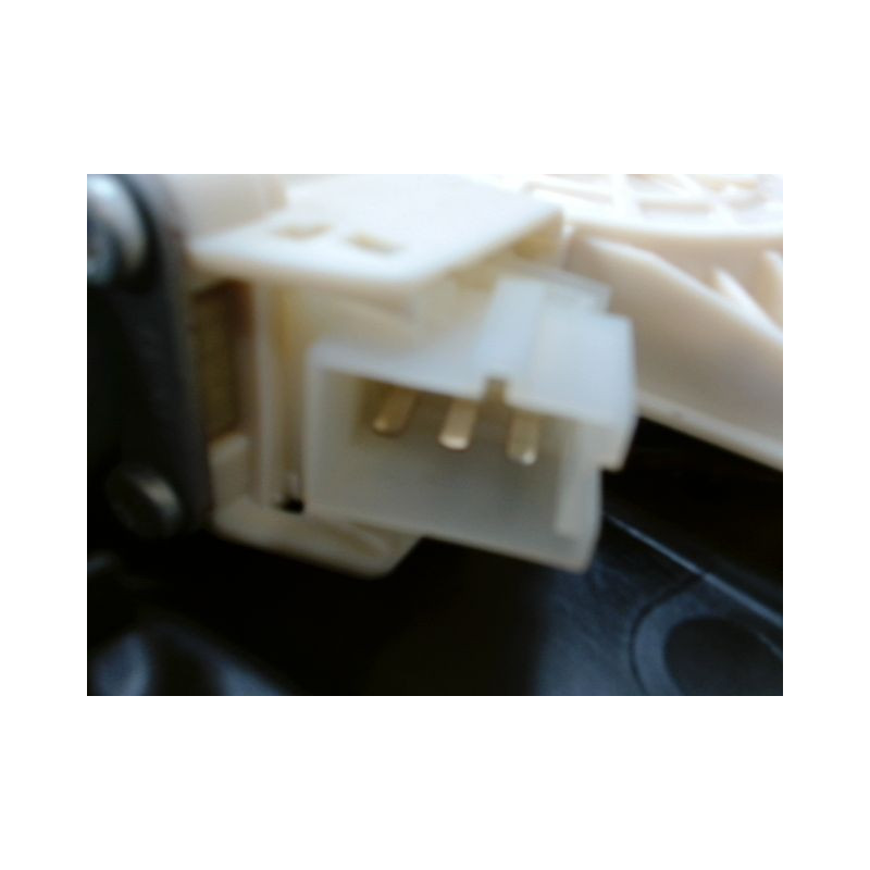 MECANISME+MOTEUR LEVE-GLACE AVANT DROIT MERCEDES GLA