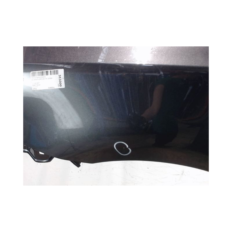 AILE AVANT GAUCHE TOYOTA AVENSIS BREAK 2006-