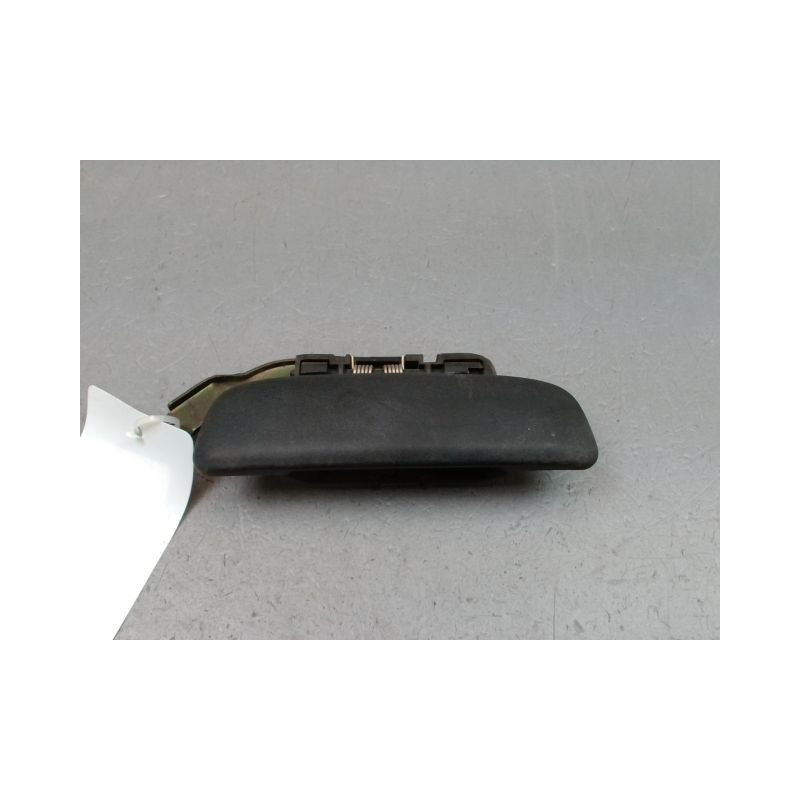 POIGNEE EXTERIEURE PORTE AVANT DROIT CITROEN SAXO Phase 1 1996-1999