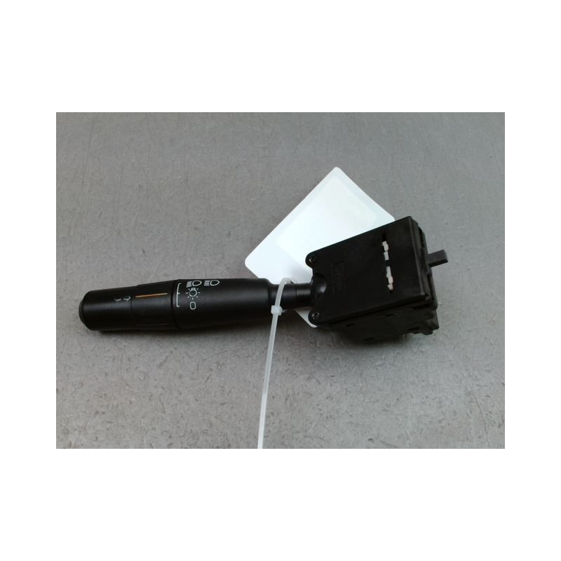 COMMANDE ECLAIRAGE PEUGEOT 106 Phase 1 1991-1996