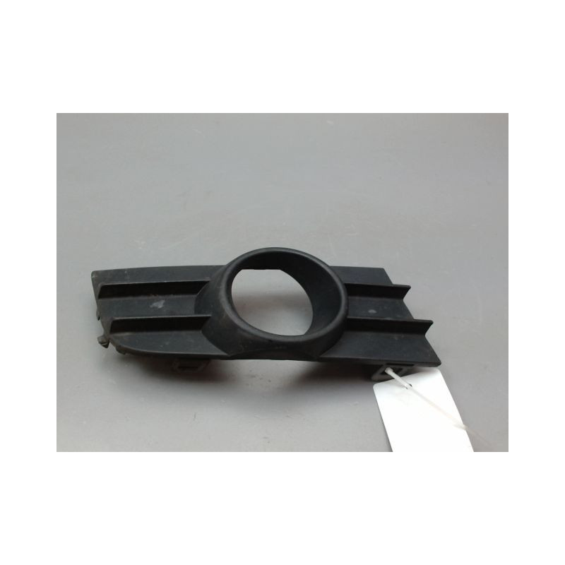 ENJOLIVEUR PARE-CHOC AVD RENAULT LAGUNA III Phase 1 2007-2010