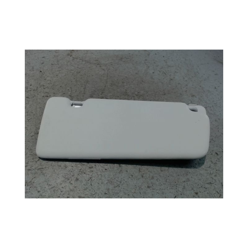 PARE-SOLEIL G DACIA SANDERO 2008-