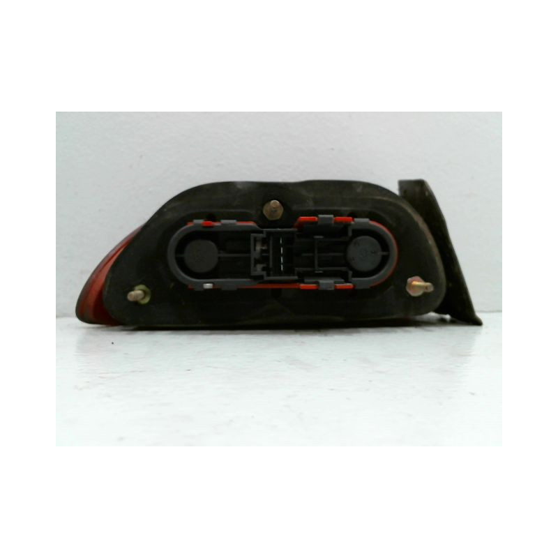 FEU ARRIERE DROIT ALFA ROMEO 156 2002 -