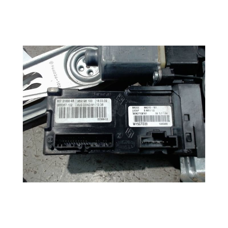 MECANISME+MOTEUR LEVE-GLACE AVANT GAUCHE RENAULT MEGANE III 2008-
