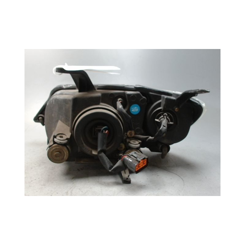PHARE DROIT MAZDA MAZDA 2