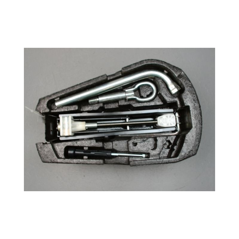CRIC VOLKSWAGEN POLO 2009-