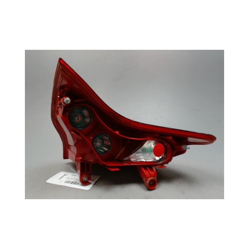 FEU ARRIERE DROIT PEUGEOT 3008 2009-