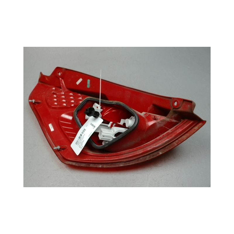 FEU ARRIERE DROIT FORD FIESTA 2008-