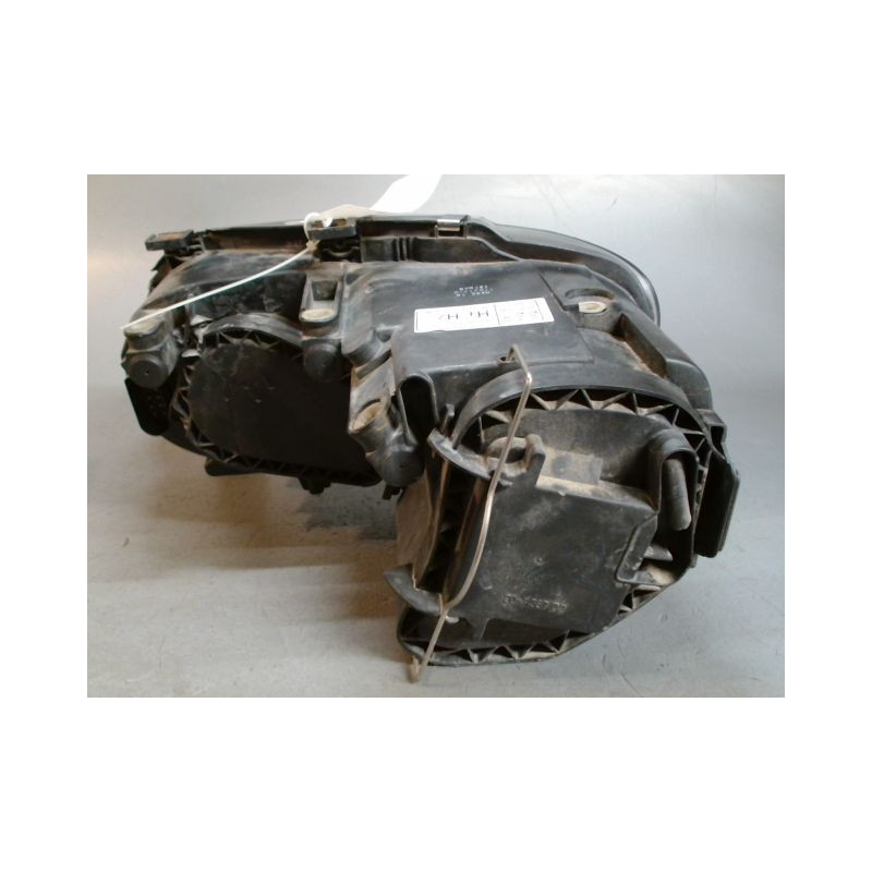 PHARE DROIT VOLKSWAGEN TOURAN