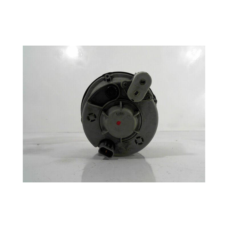 PHARE ANTIBROUILLARD AVANT DROIT HYUNDAI SANTA FE 4X4 00-