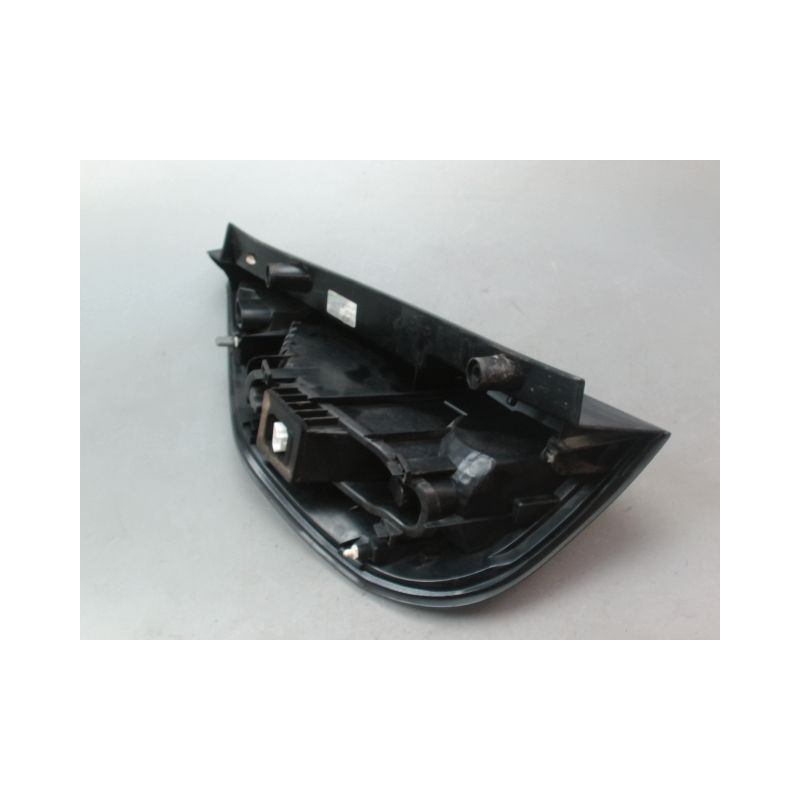 FEU ARRIERE DROIT RENAULT SCENIC MONOSP. III Phase 3 2013-...