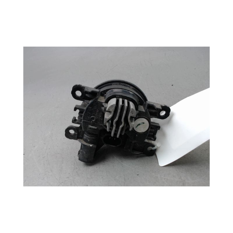 PHARE ANTIBROUILLARD AVANT DROIT RENAULT CAPTUR Phase 1 2013-...