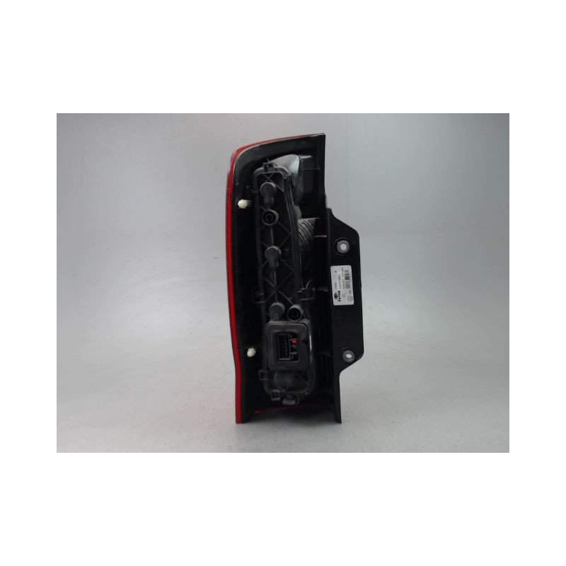 FEU ARRIERE DROIT PEUGEOT BIPPER FG 2008-...