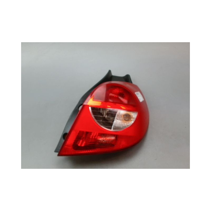 FEU ARRIERE DROIT RENAULT CLIO III Phase 1 2005-2009