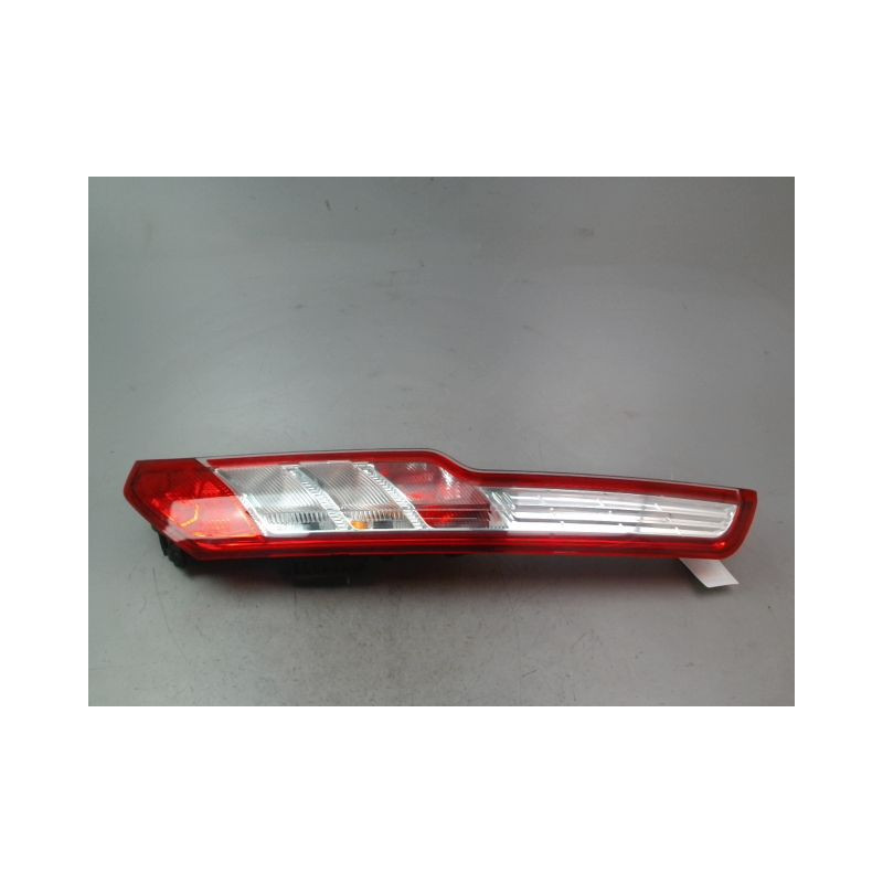 FEU ARRIERE DROIT FORD T.CUSTOM