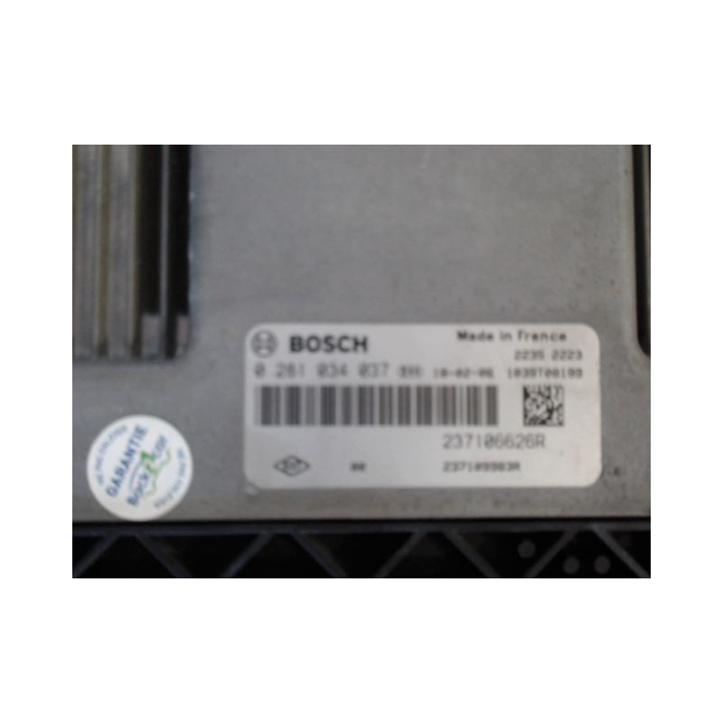 CALCULATEUR MOTEUR RENAULT TRAFIC
