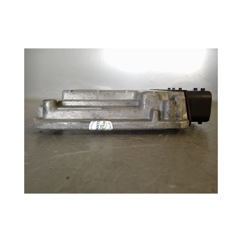 CALCULATEUR MOTEUR CHEVROLET CAPTIVA