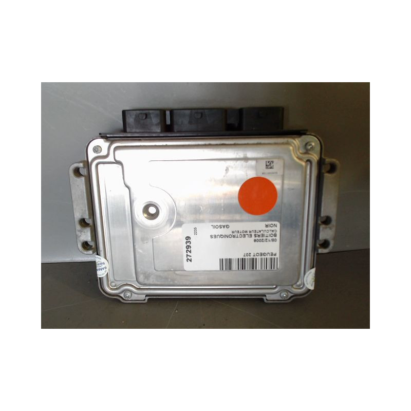 CALCULATEUR MOTEUR PEUGEOT 207