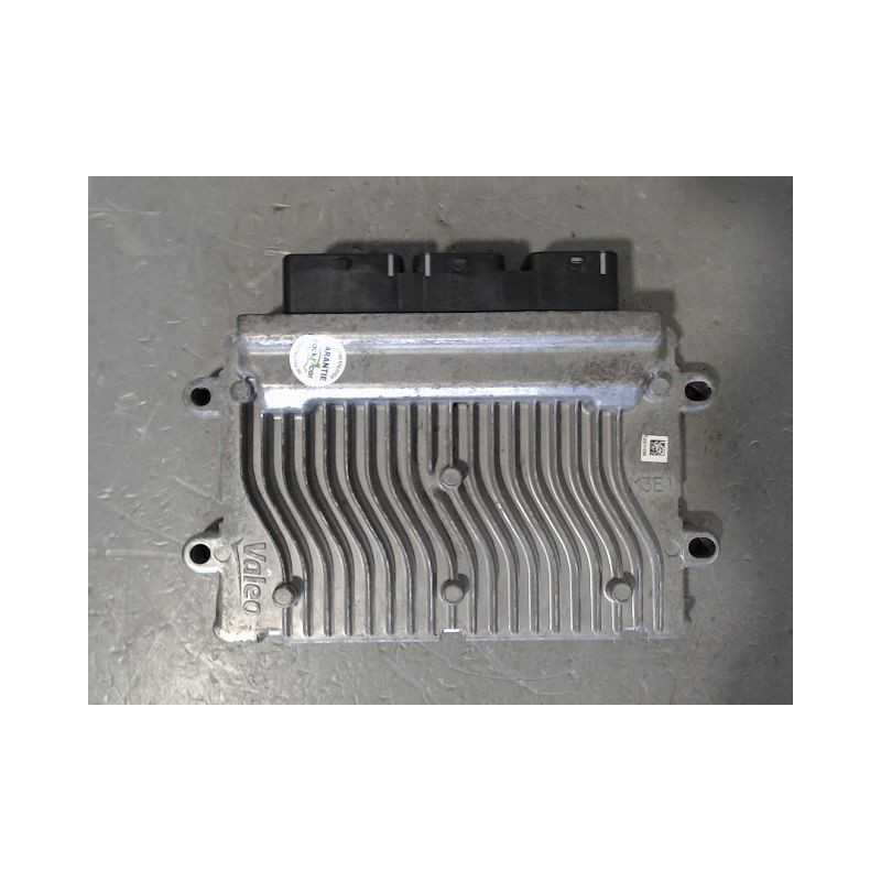 CALCULATEUR MOTEUR PEUGEOT 207