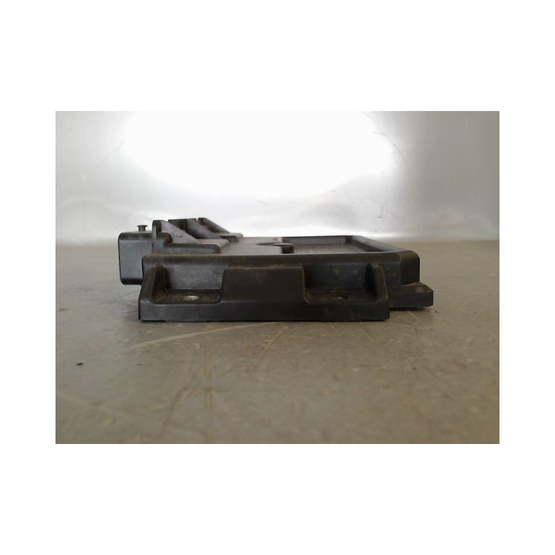 CALCULATEUR MOTEUR PEUGEOT 206