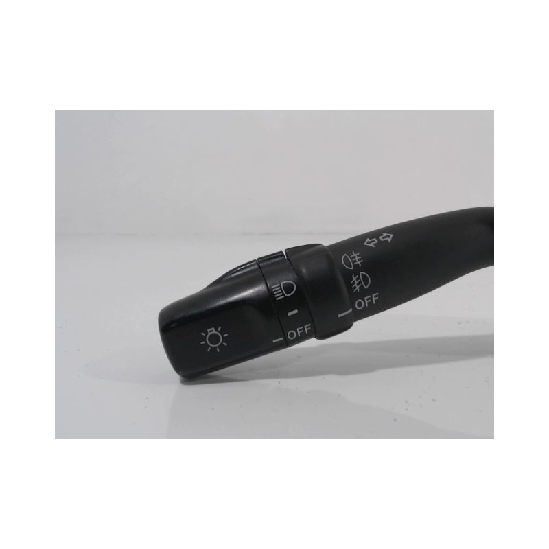 COMMANDE CLIGNOTANT TOYOTA COROLLA 2004-