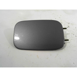 VOLET DE TRAPPE CARBURANT