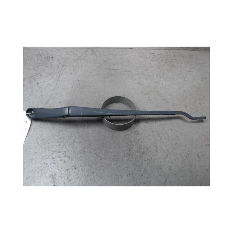 BRAS ESSUIE-GLACE AVANT GAUCHE HYUNDAI I30