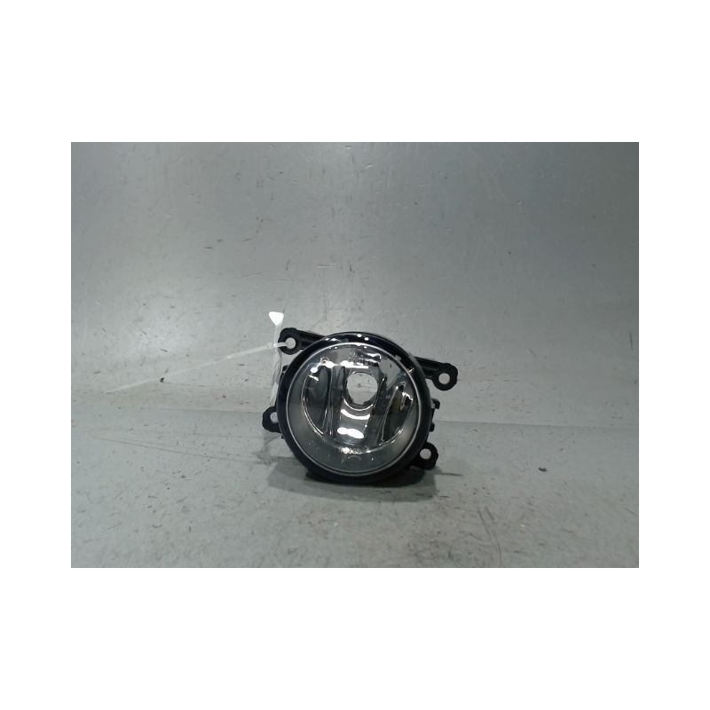 PHARE ANTIBROUILLARD AVANT DROIT PEUGEOT 307
