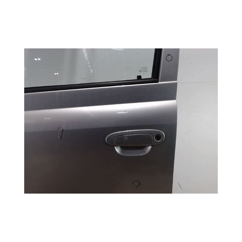 PORTE AVANT GAUCHE TOYOTA YARIS -2003