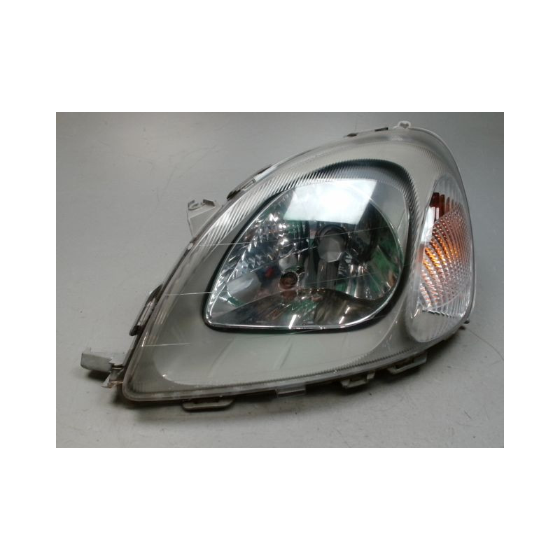 PHARE GAUCHE TOYOTA YARIS -2003