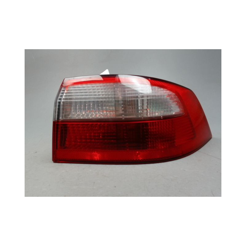 FEU ARRIERE DROIT RENAULT LAGUNA II 00-2005