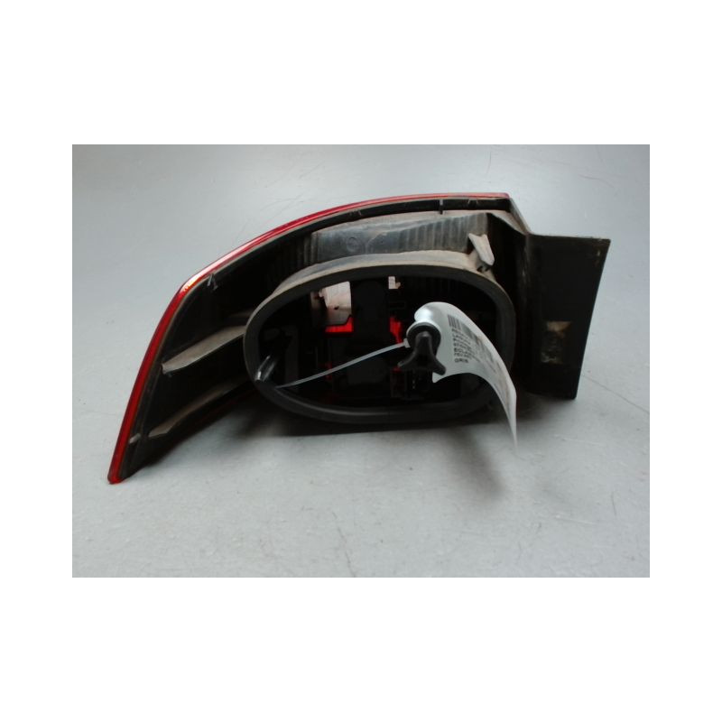 FEU ARRIERE DROIT RENAULT LAGUNA II 00-2005