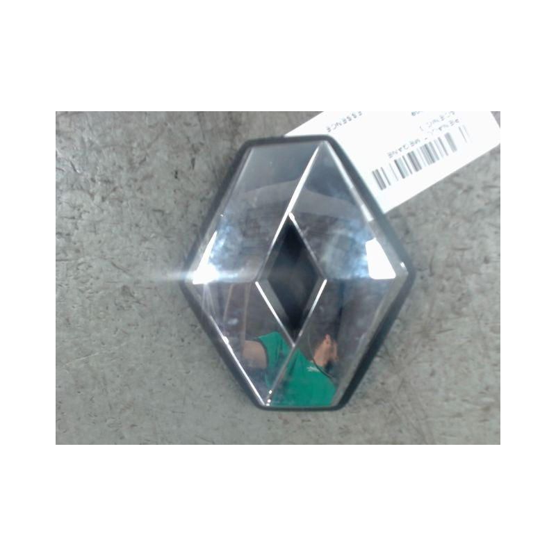 SIGLE CALANDRE RENAULT SCENIC III 2009-