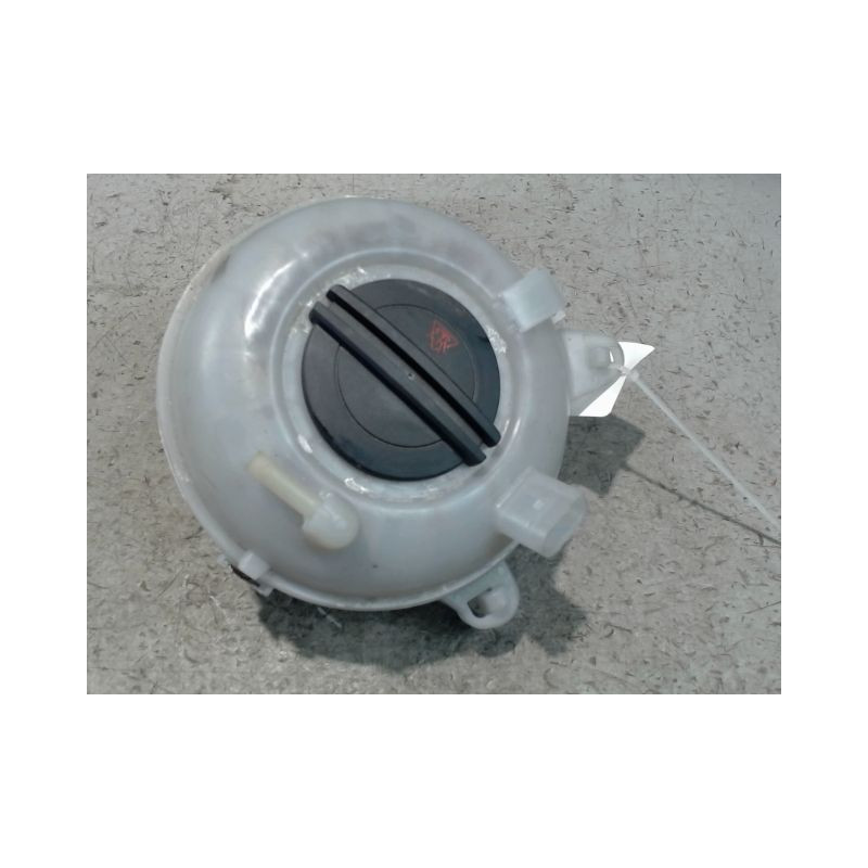 VASE EXPANSION VOLKSWAGEN GOLF