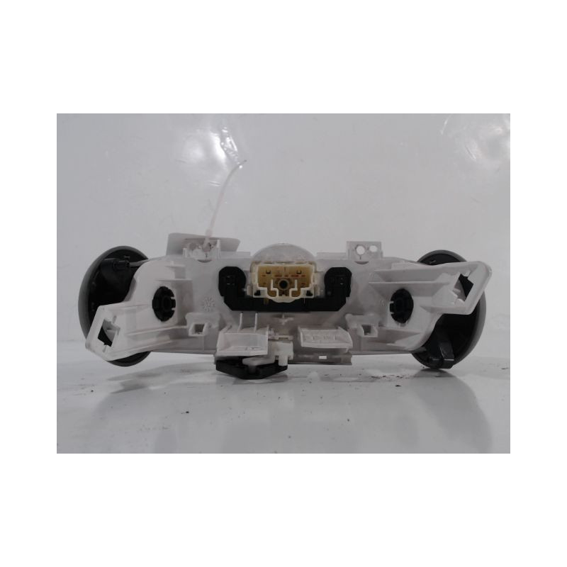 COMMANDE DE CHAUFFAGE TOYOTA AYGO 5P