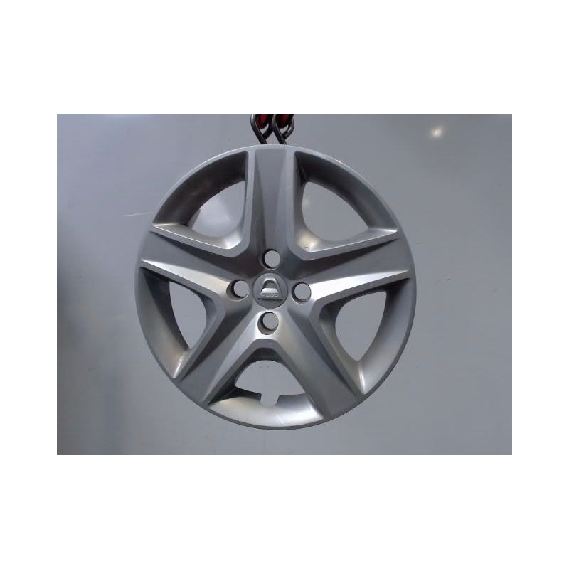 ENJOLIVEUR DE ROUE DACIA SANDERO 2008-