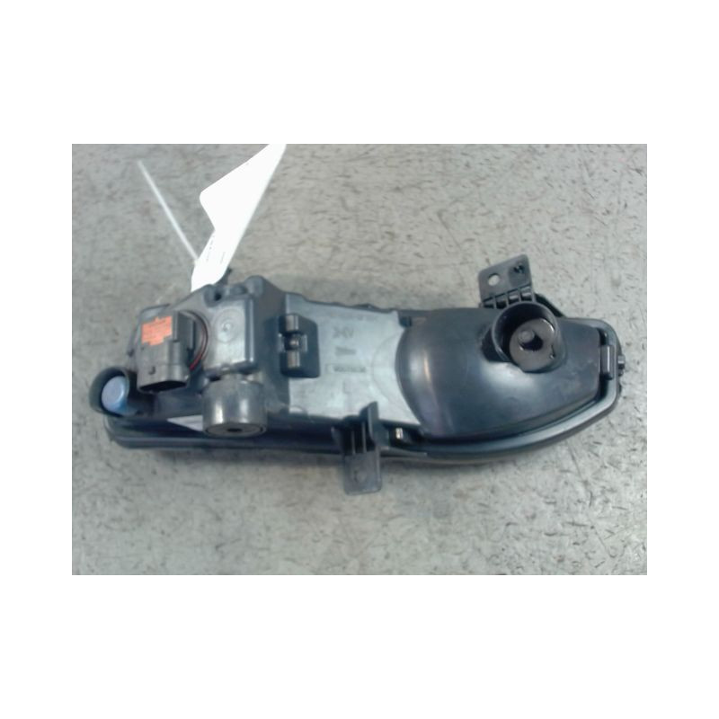 PHARE ANTIBROUILLARD AVANT GAUCHE NISSAN QHASQAI 2007-