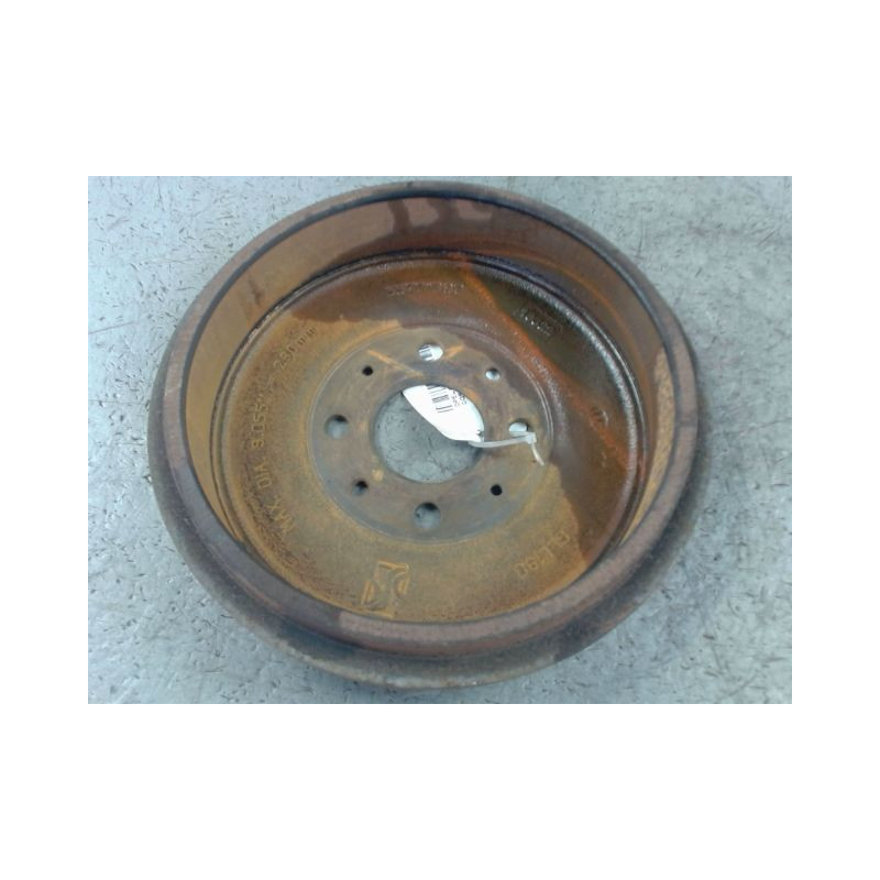 TAMBOUR ARRIERE GAUCHE OPEL CORSA 2010-