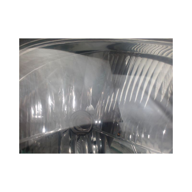 PHARE DROIT RENAULT TRAFIC