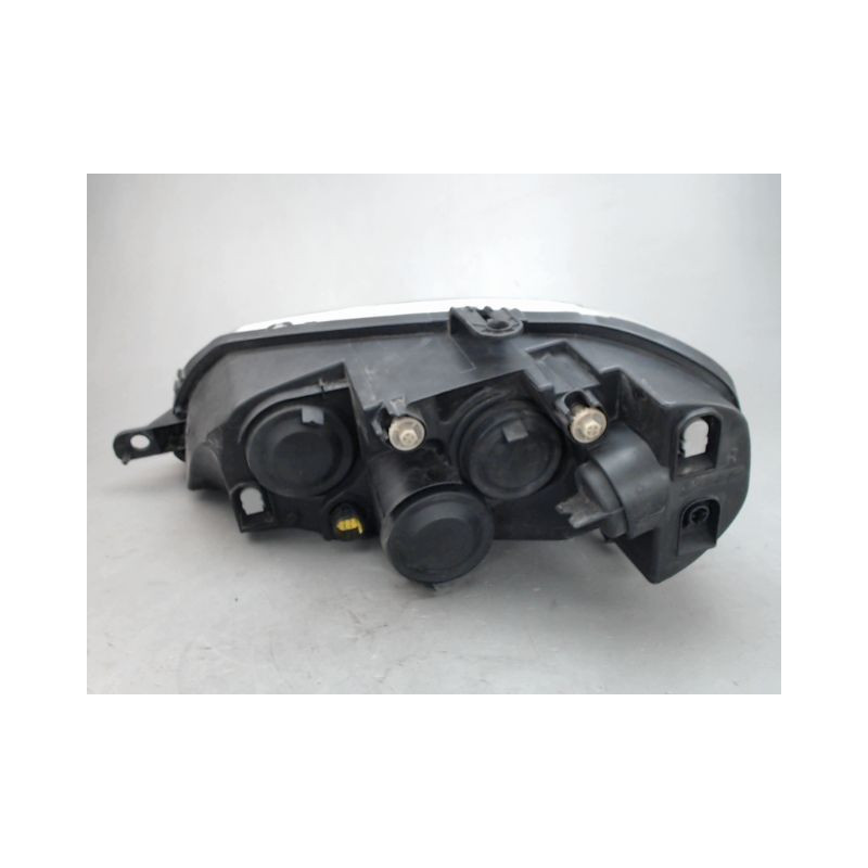 PHARE DROIT FIAT PUNTO
