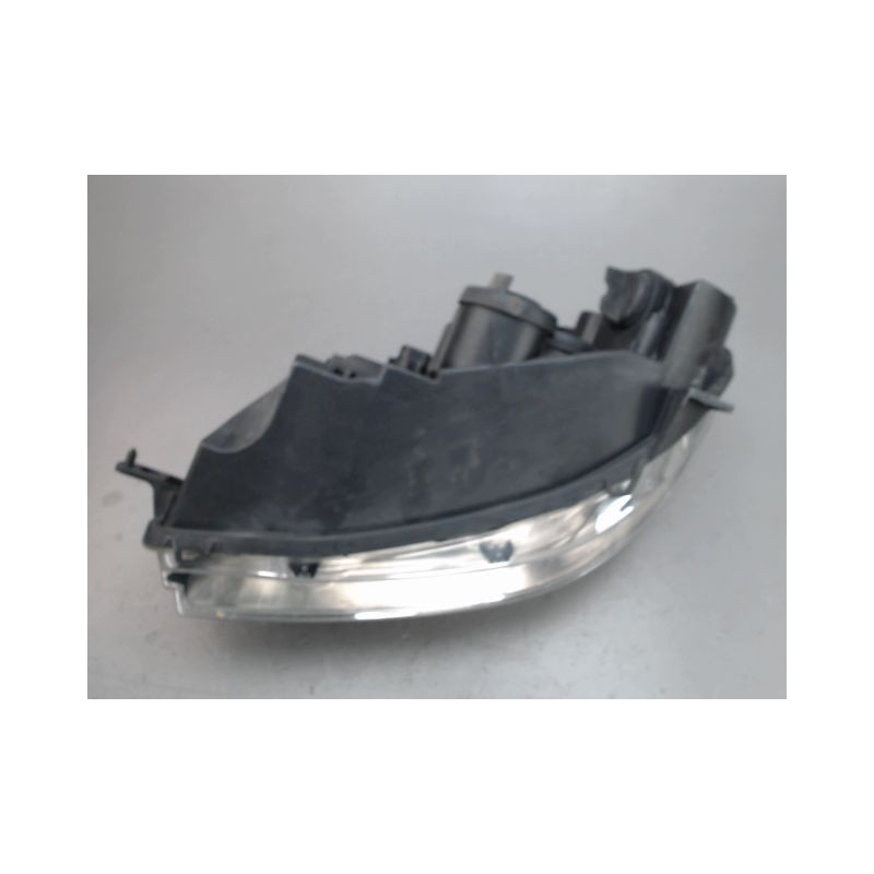PHARE DROIT FIAT PUNTO