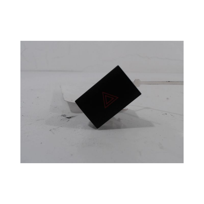 BOUTON DE WARNING VOLKSWAGEN POLO 2009-