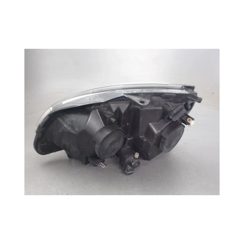 PHARE DROIT RENAULT CLIO