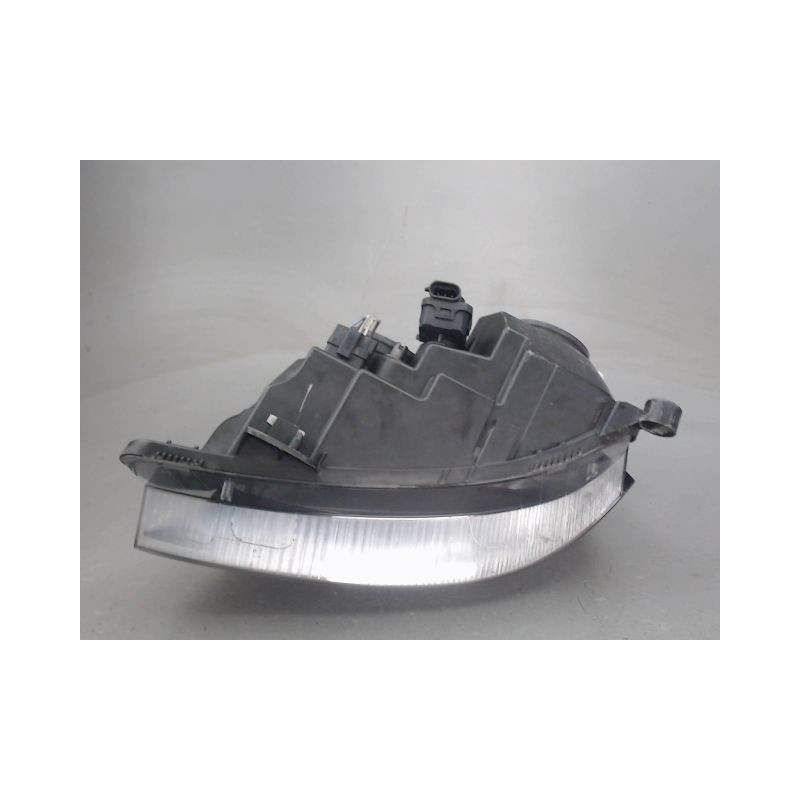 PHARE DROIT RENAULT CLIO